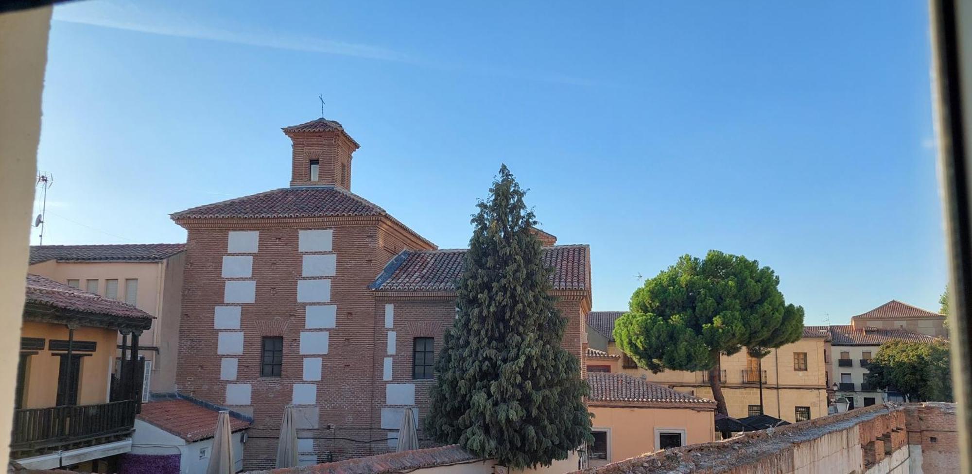 Ferienwohnung La Casona Del Asno Alcalá de Henares Exterior foto