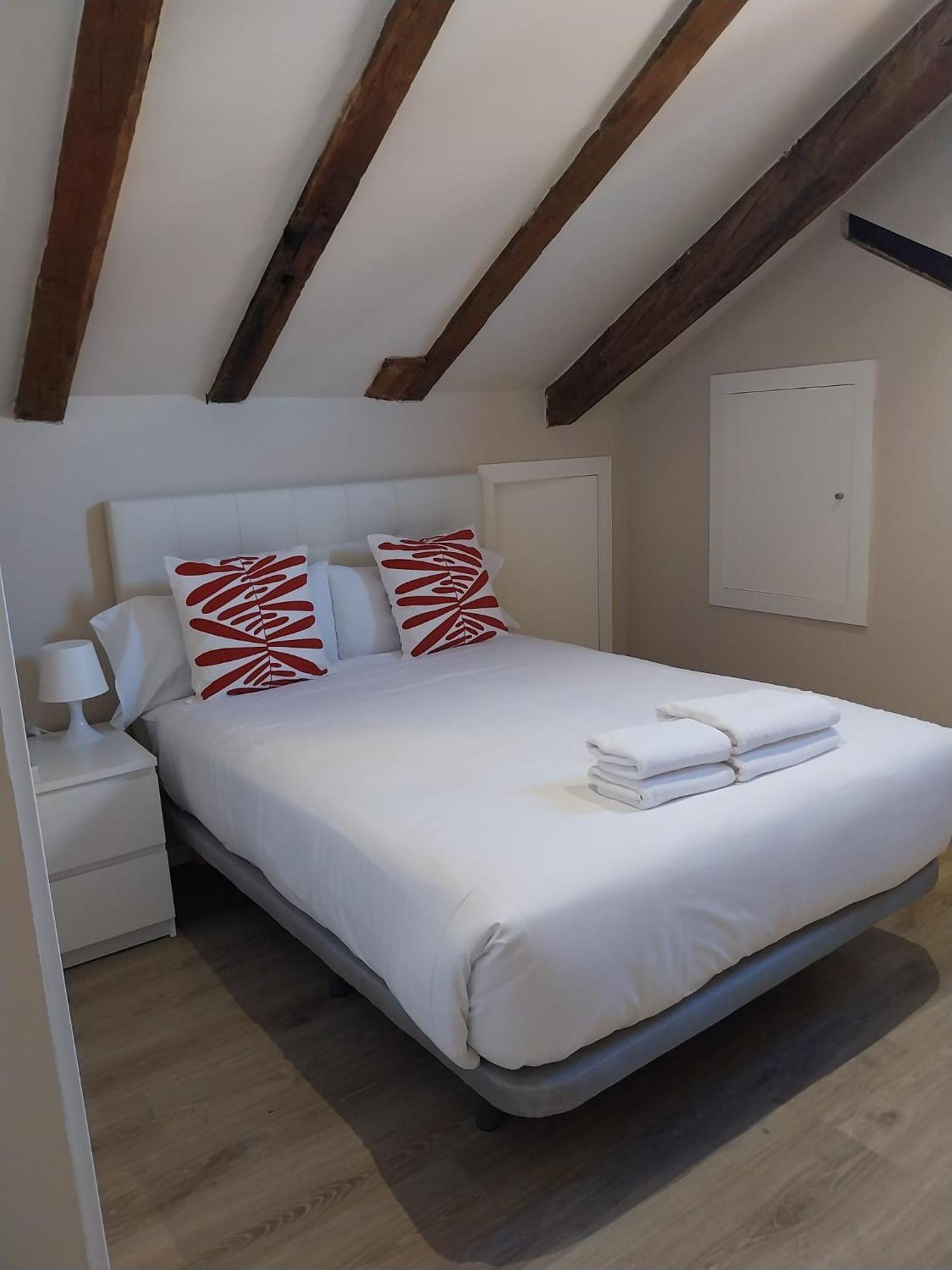 Ferienwohnung La Casona Del Asno Alcalá de Henares Exterior foto