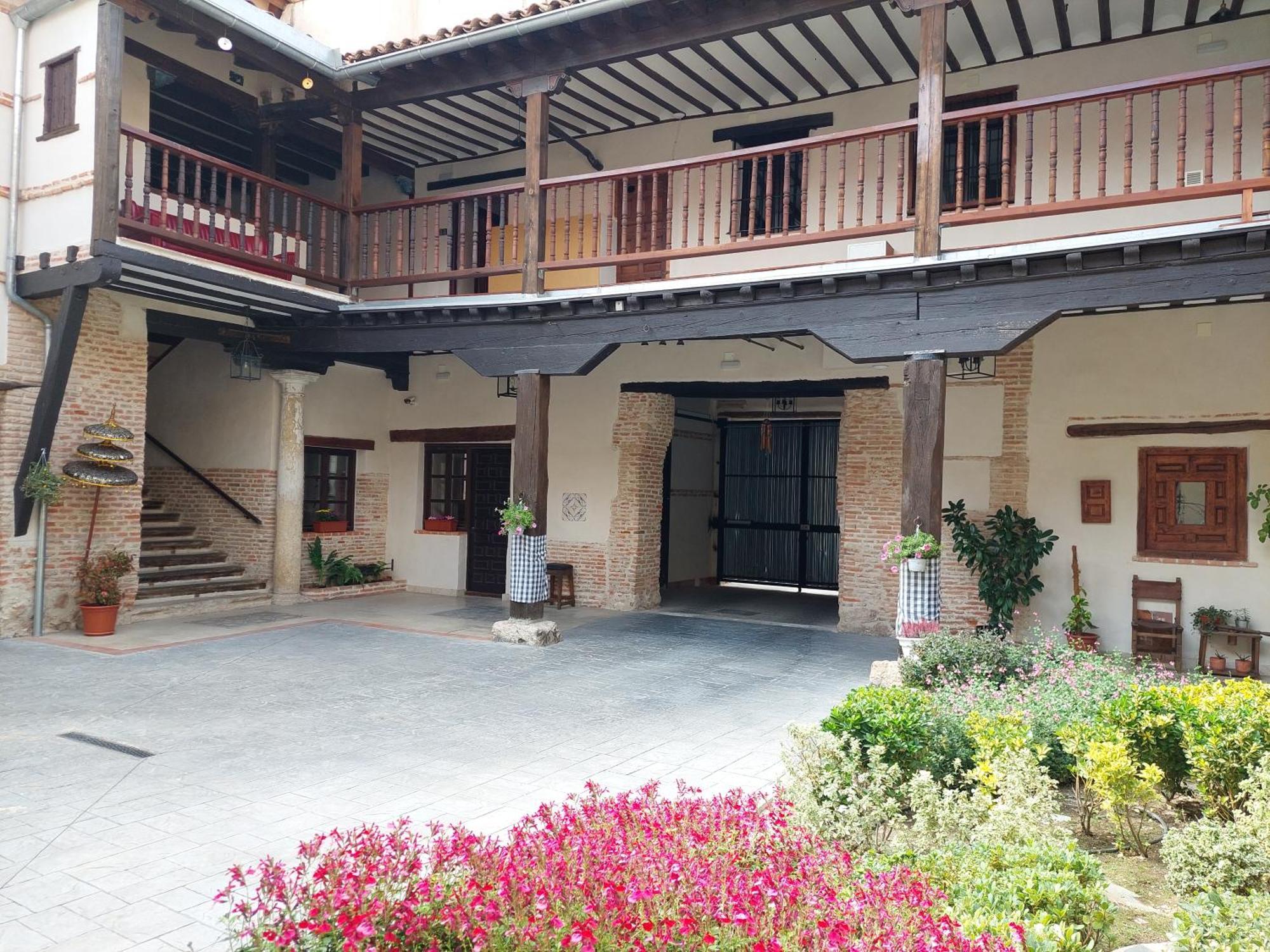 Ferienwohnung La Casona Del Asno Alcalá de Henares Exterior foto